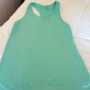 Zyia LARGE Racerback Tank